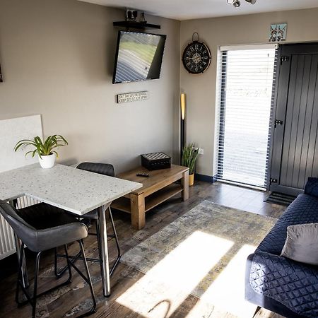 Jake'S Place Дулин Экстерьер фото